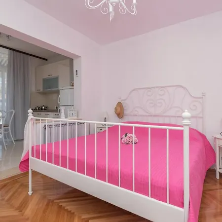 Apartment Antunovic Podgora
