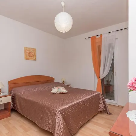 Apartment Antunovic *