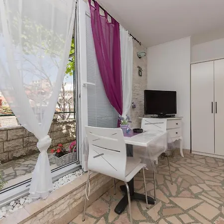 Apartment Antunovic *